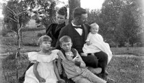 Crawford family under tree, 1894